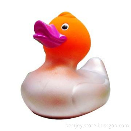 Metallic Feeling Little Rubber Duck with CE, RoHS Marks, Perfect Gifts for Holiday